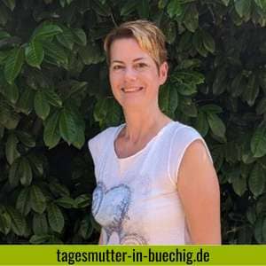 Über mich 1 Tagesmutter in Büchig | Tagesmutter in Stutensee | Portraitfoto